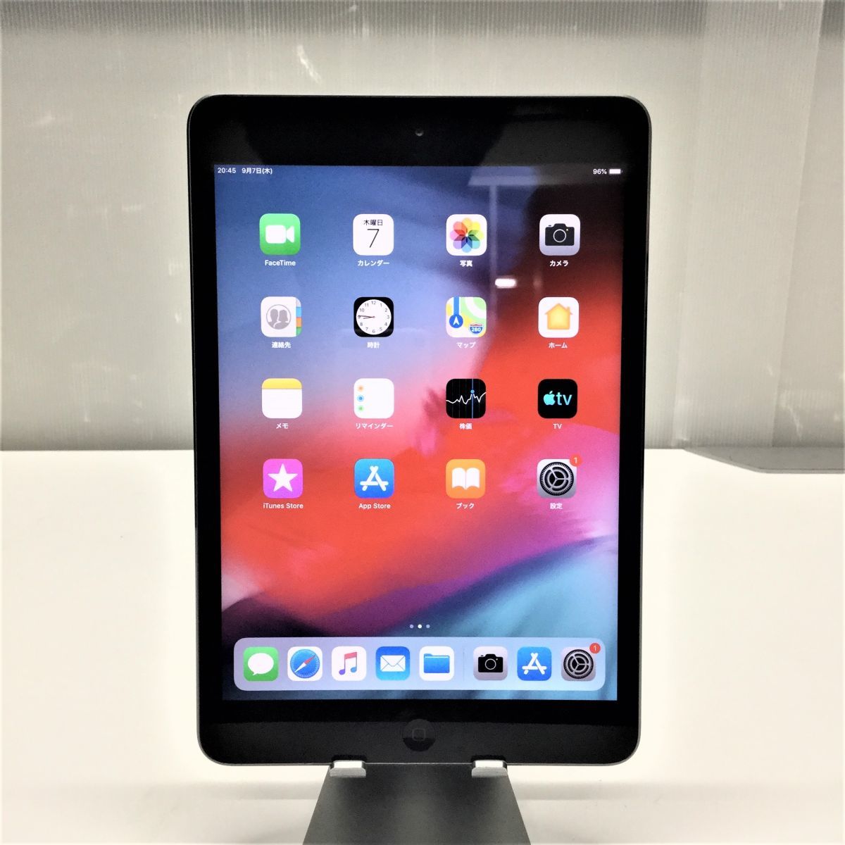 Apple iPad mini Wi Fiモデル GB MDJ/A [ホワイト&シルバー