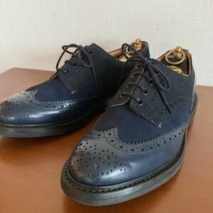 美品　Tricker's Hummingbirds’hill 別注　トリッカーズ　ハミングバーズヒル別注　ウイングチップ 　切替　UK8 NAVY BLACK