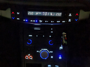 **ZWA10 LEXUS Lexus CT200h кондиционер panel LED удар . взамен.!**