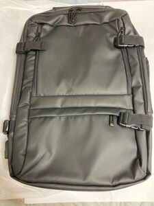 BACK PACK リュックサック　（45×29×16〜28cm） BLACK USBポート付（送料750円込み）