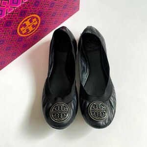 2325　TORY BURCH トリーバーチ　フラットシューズ　ルームシューズ　ロゴ　ぺったんこ　黒　ブラック　バレエシューズ　パンプス