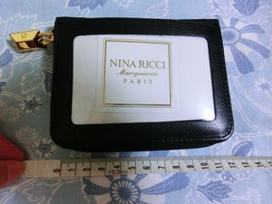 NINA RICCI ニナリッチ　財布　折畳み財布　パスケース　小銭入れ　コインケース【117】
