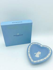 N31621【美品】WEDGWOOD ウェッジウッド ブルー TRY HERT ハート小物入れ Wedgwood 置物 ブランド 小物 インテリア