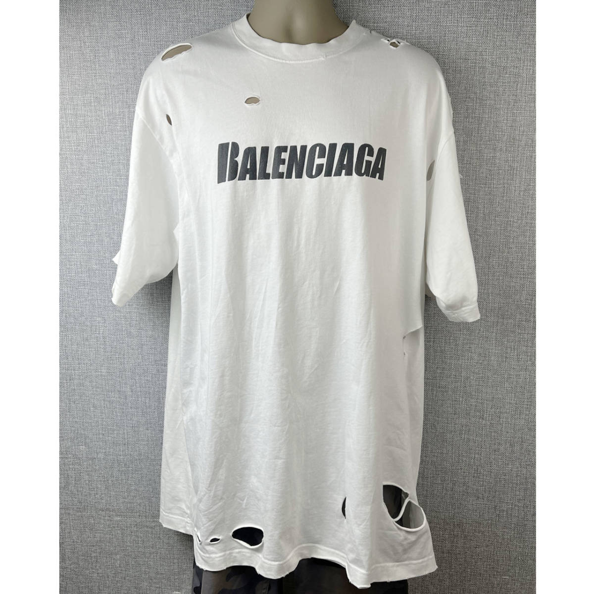 ヤフオク! -「balenciaga tシャツ」(は) (ブランド別)の落札相場・落札価格