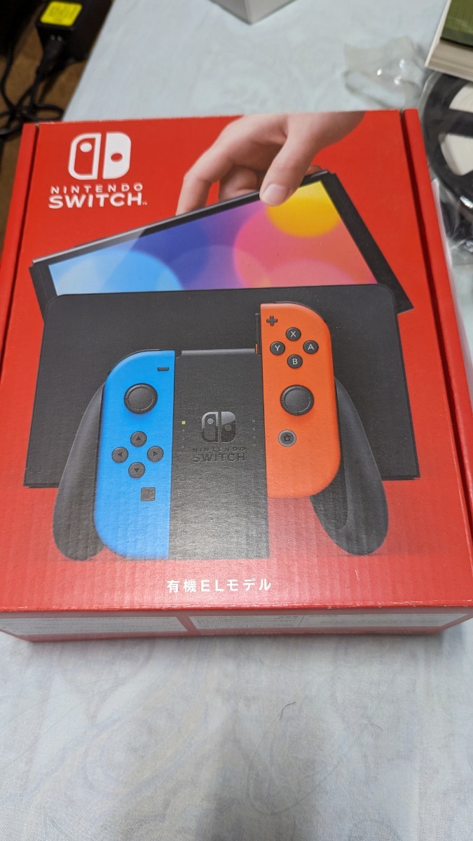 任天堂 Nintendo Switch (有機ELモデル) HEG-S-KABAA [ネオンブルー