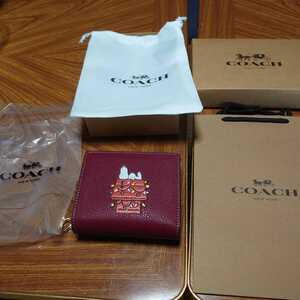 COACH 二つ折り財布 COACH PEANUTS SNOOPY 財布