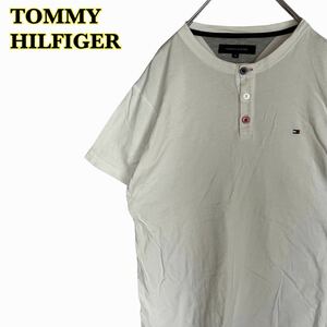TOMMY HILFIGER トミーヒルフィガー　半袖Tシャツ　ヘンリーネック　白　メンズ　Ｍサイズ　【AY1360】