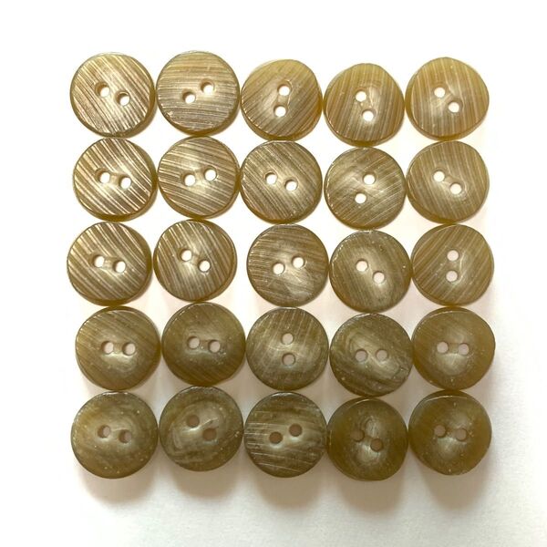 昭和レトロ 昭和レトロボタン 30個まとめ売り 昭和 レトロ アンティーク ボタン 手芸 手芸材料 洋裁 洋裁材料