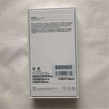 A【新品未使用】Apple iPhone SE3 （第3世代）Starlight 128GB MMYG3J/A_画像2