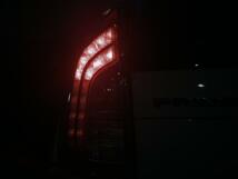 プリウス DAA-ZVW30 左 テール ランプ ライト レンズ 040 47-55 LED yatsu_画像3
