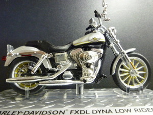 　1/24 ハーレーダビッドソン FXDL ダイナ　ローライダー 　ハーレー　2003 ixo