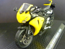 1/24 ホンダ　CBR1000RR HONDA　CBR 1000 RR 2008 完成品_画像9