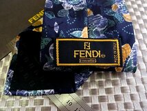 ♪1236S♪新品【花 植物 葉っぱ 柄】フェンディ【FENDI】ネクタイ_画像2