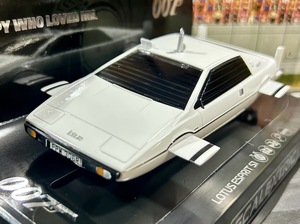 1/32 SCALEXTRIC C4359 James Bond Lotus Esprit S1 - The Spy Who Loved Me Wet Nellie スロットカー