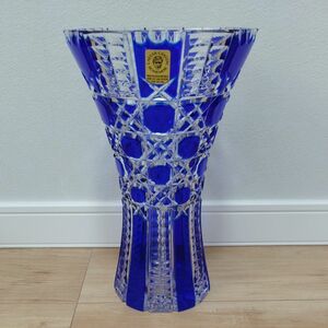 ボヘミアクリスタル 花瓶 フラワーベース