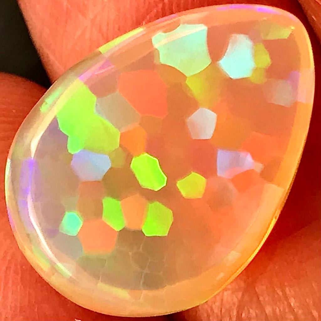 超激レア!! 7.03ct AAAAA☆ 天然 ハニカム オパール 半クリスタル-