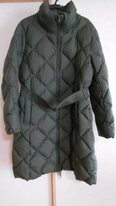 * Uniqlo женщина XL размер боа имеется капот пальто цвет / moss green размер / ширина плеча 43. примерная ширина платья 52. длина примерно 90. длина рукава примерно 56.