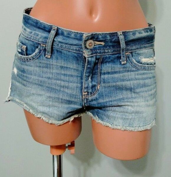 【値下げ】【ホリスターHollister】デニムショートパンツ レース使い S