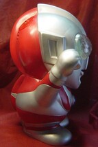 A75-40　ラナ　ウルトラマン　ソフビ　サウンド　ビックバンク　中古　動作確認済み　貯金箱　巨大_画像3