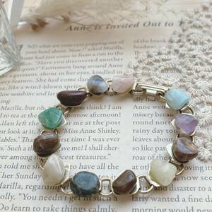 ヴィンテージブレスレット　タンブルストーン　ゴールドVintage Tumbled Gemstones Bracelet☆Vintage jewelry accessories A525