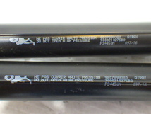 T9HN02 プジョー308 GTライン H29年 リアダンパー リアゲートダンパー 左右 2本 中古 即決_画像5