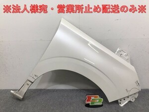 セレナ ハイウェイスター C27/GC27/GFC27/GNC27/GFNC27/HFC27/HC27 純正 右 フロント フェンダー ブリリアントホワイトパール QAB(131575)