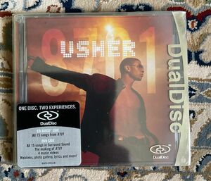 USHER : 8710 Dual Disc (CD&DVD)輸入盤