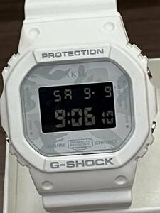 G-SHOCK DW-5600 CASIO AKM カシオ エイケイエム Gショック 迷彩　ホワイト　カモフラージュ　限定　腕時計