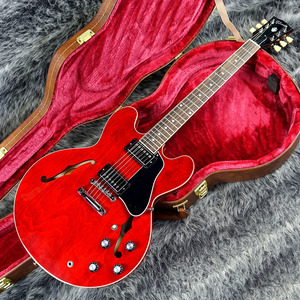 Gibson ES-335 Шестидесятой вишня