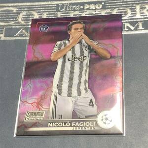 2022-23 Topps Stadium Club Chrome UEFA Club Competitions Soccer Nicolo Fagioli Juventus RC Pink/Red Electric Charge Baseパラレル 