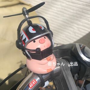 【祈りブタ-パイロット】騎乗パートナー 豚　自転車　バイク　アクセサリー