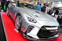 【M's】日産 R35 GT-R (2007.12‐) TOP SECRET M17 エアロボンネット CFRP カーボン トップシークレット エアロ パーツ フード ダクト_画像4