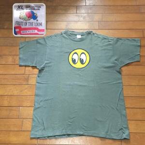 ☆【 FRUIT OF THE LOOM 】★ MOON EYE Made in USA シングルステッチ ビンテージプリントTシャツ★サイズXL