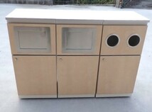 分別　ダストボックス　BOX　3台まとめて　キャスター脚　H85㎝　W40㎝×3　D41㎝　W120㎝　_画像1