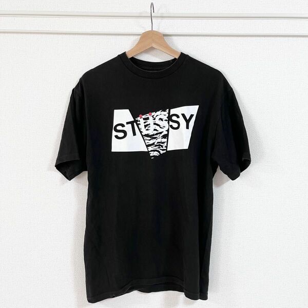 Stussy× HurricaneコラボTシャツ