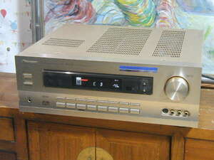 ** Pioneer made [VSA-D6] pre-main amplifier \88,000 operation excellent..**