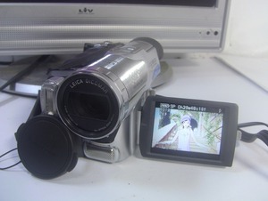 【動作確認済み・MiniDVビデオカメラ・ダビングにご使用ください！】Panasonic MiniDVビデオカメラ NV-GS70/0510