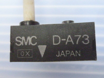 中古品 SMC 有接点オートスイッチ／レール取付タイプ D-A73 4個セット その1_画像3