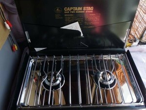 未使用　CAPTAIN STAG ガスツーバーナーコンロ M-8254