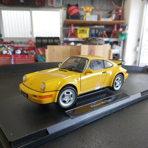 ◆京商　WELLY　NEX　MODEL　1/18スケールポルシェ964ターボ　イエロー◆　