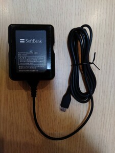 ソフトバンク 　SoftBank 　ACアダプタ　ZTDAD1 5V1.8A 