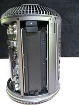 鶯】　MacPro Late2013 3.7Ghz クアッドコア　intel Xeon E5 メモリー16GB　SSD251GB AMDFireProD3002GB 中古美品_画像4