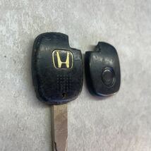 ホンダ HONDA 純正 キーレス 鍵 小 1ボタン 1B 緑基盤 黒ボタン 動作未確認 ボタン良好 バモス ライフ フィット アクティ モビリオ K50787_画像2