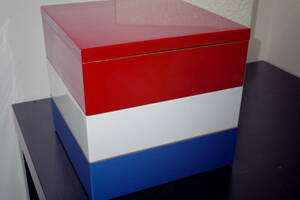珍しい重箱　フランス国旗　トリコロール柄　 未使用新品