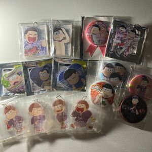 おそ松さん グッズ まとめ売り 缶バッジ アクリルキーホルダー　