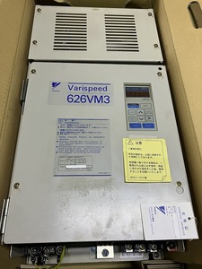 送料無料!!　Yaskawa　インバータ　VARISPEED　626VM3　CIMR-VMW20110B　中古整備品　【992302500765】