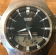 SS-1337■送料込■CASIO EDIFICE 10 YEAR BATTERY ILLUMINATOR WR 10 BAR デジタル アナログ 腕時計 2747 レトロ 111g●動作品/くATら_画像2