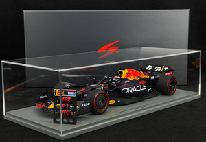 *1/18 Ora kru Red Bull RB18 No.1 F1 2022o Len daGP победа суммирование 30. Max *feru старт  авторучка 18S773