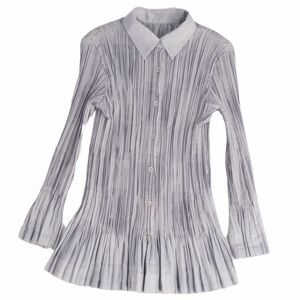 美品 イッセイミヤケ ISSEY MIYAKE シャツ ブラウス ロングスリーブ プリーツ トップス レディース 2(M相当) グレー cg09db-rm05e25661