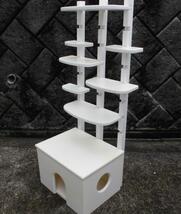【展示品】Mon-Jyu　木製のキャットタワー（ホワイト）　高さ120ｃｍ　定価40000円_画像2